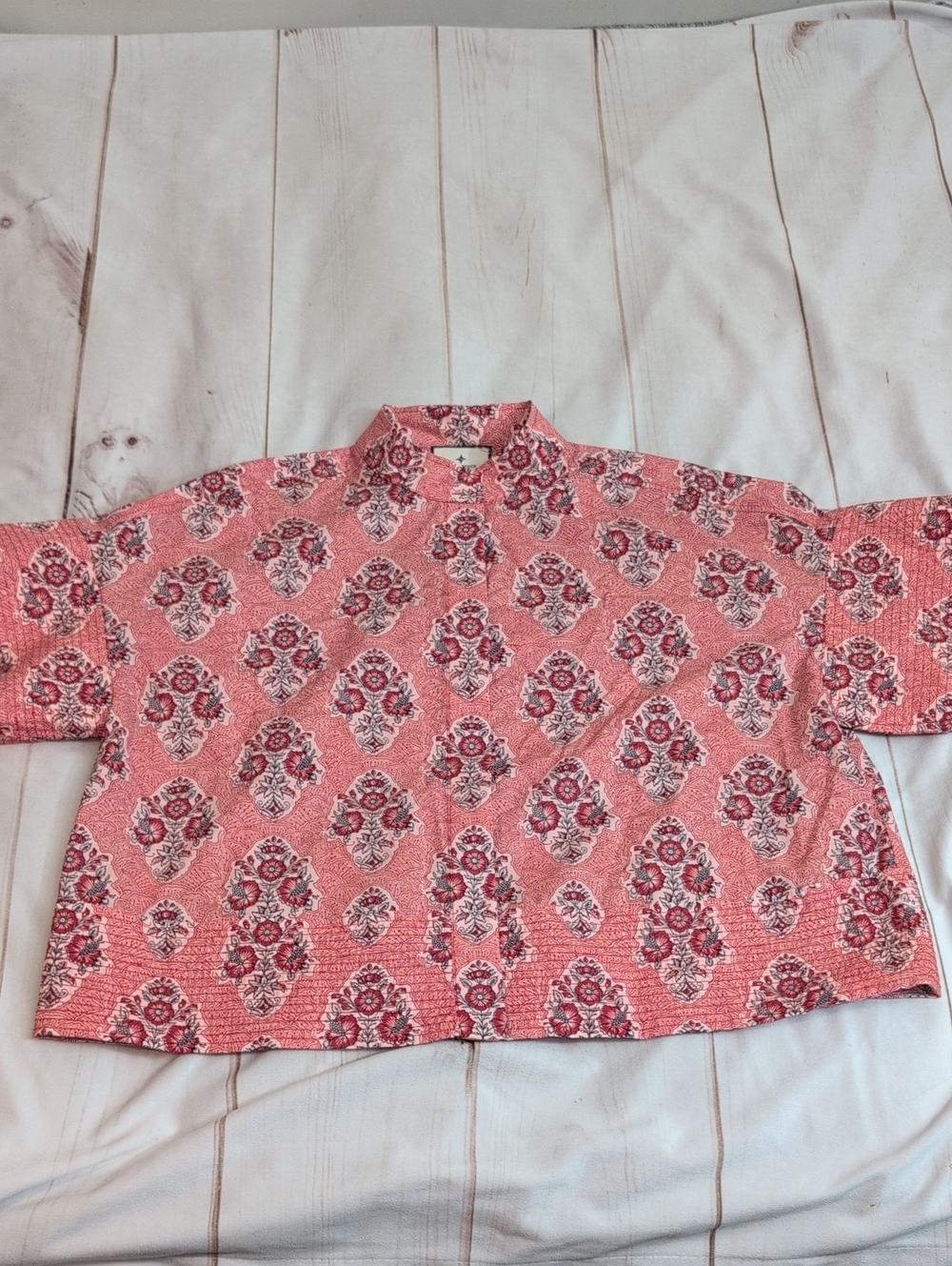Tuckernuck Sofia Shirt Womens L Scarlet Sonata Floral Trapunto Stitch Cotton